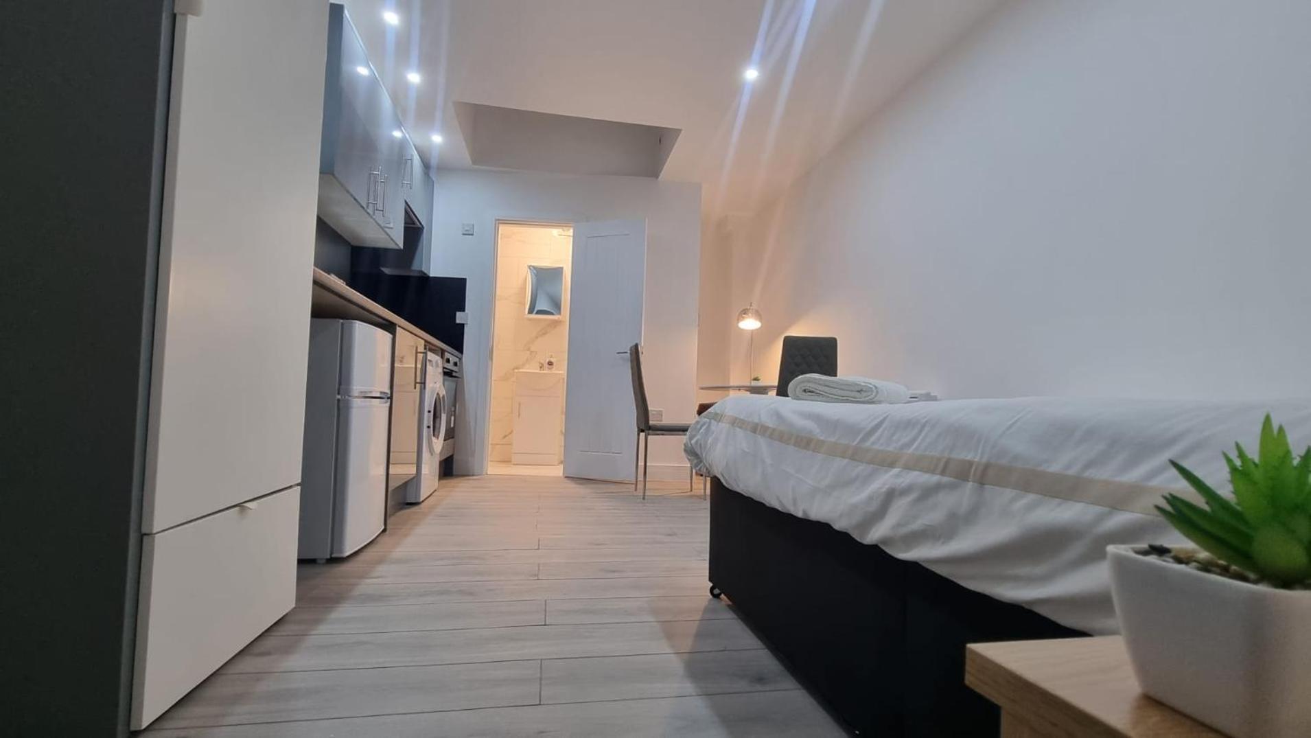 Brand New Collection Of Studios Close To Tube Station London Luaran gambar