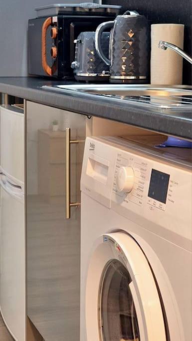 Brand New Collection Of Studios Close To Tube Station London Luaran gambar